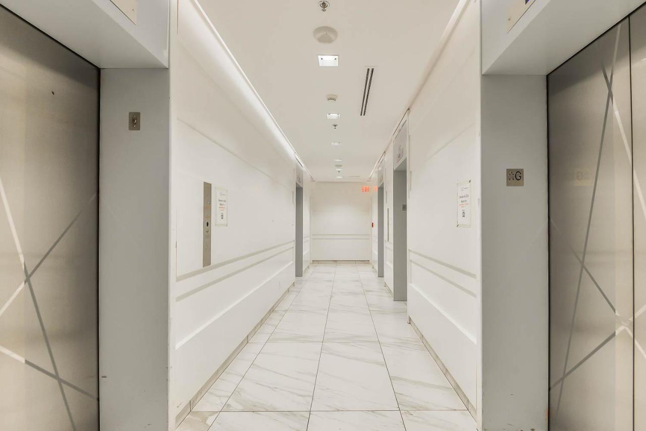 טורונטו Condo Downtown, Cn Tower, Financial District מראה חיצוני תמונה